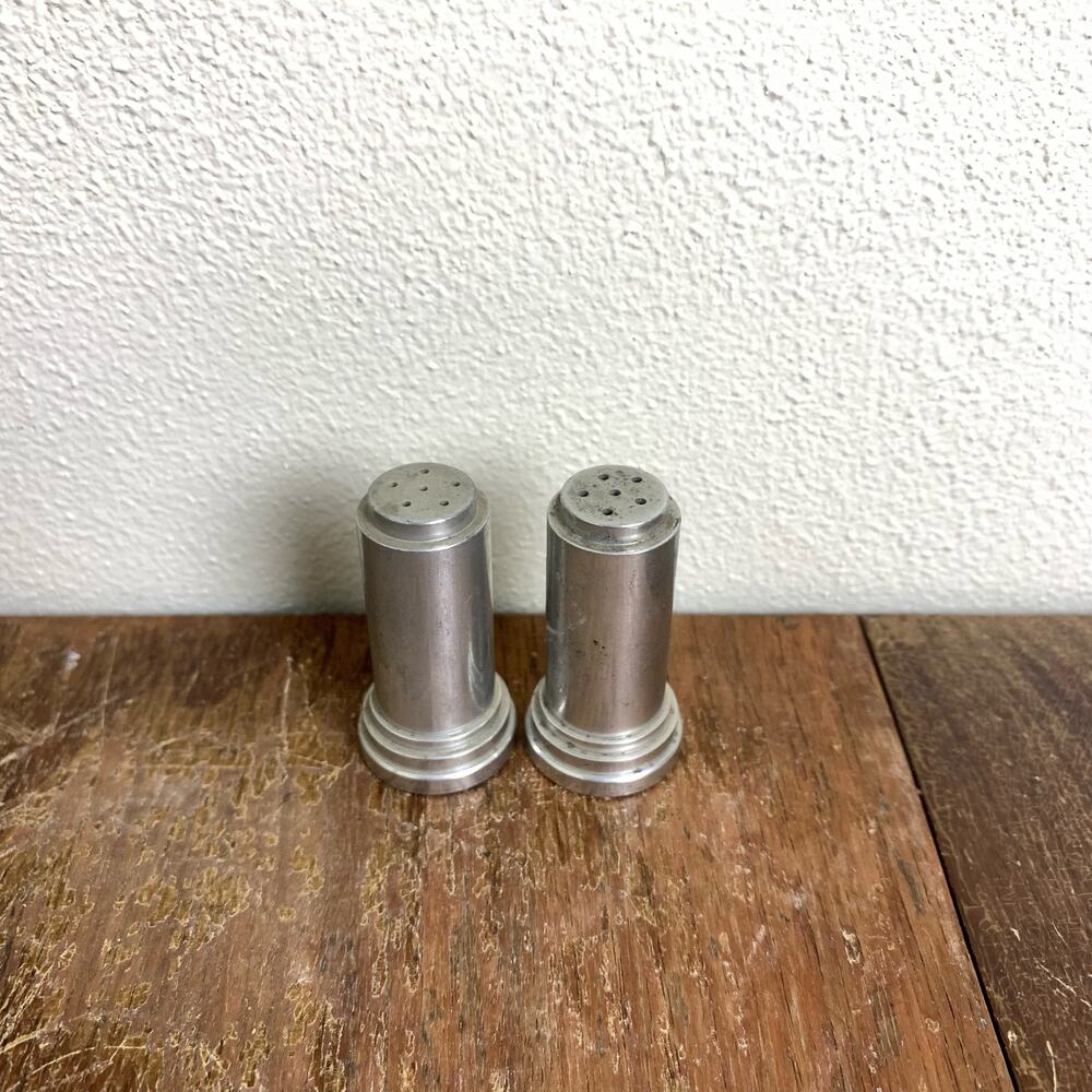 Vintage 50s MCM Art Deco‎ Style Aluminum Salt and Pepper Shakers